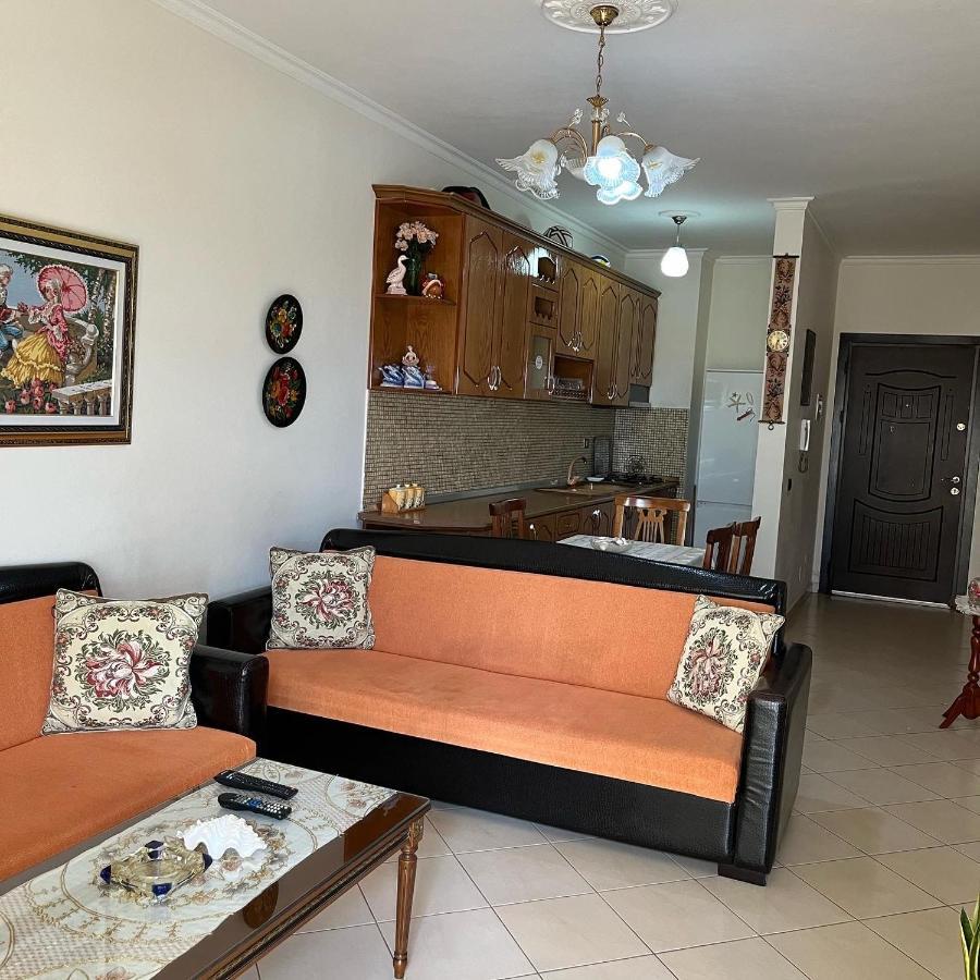 Sea View Apartment Вльора Екстер'єр фото