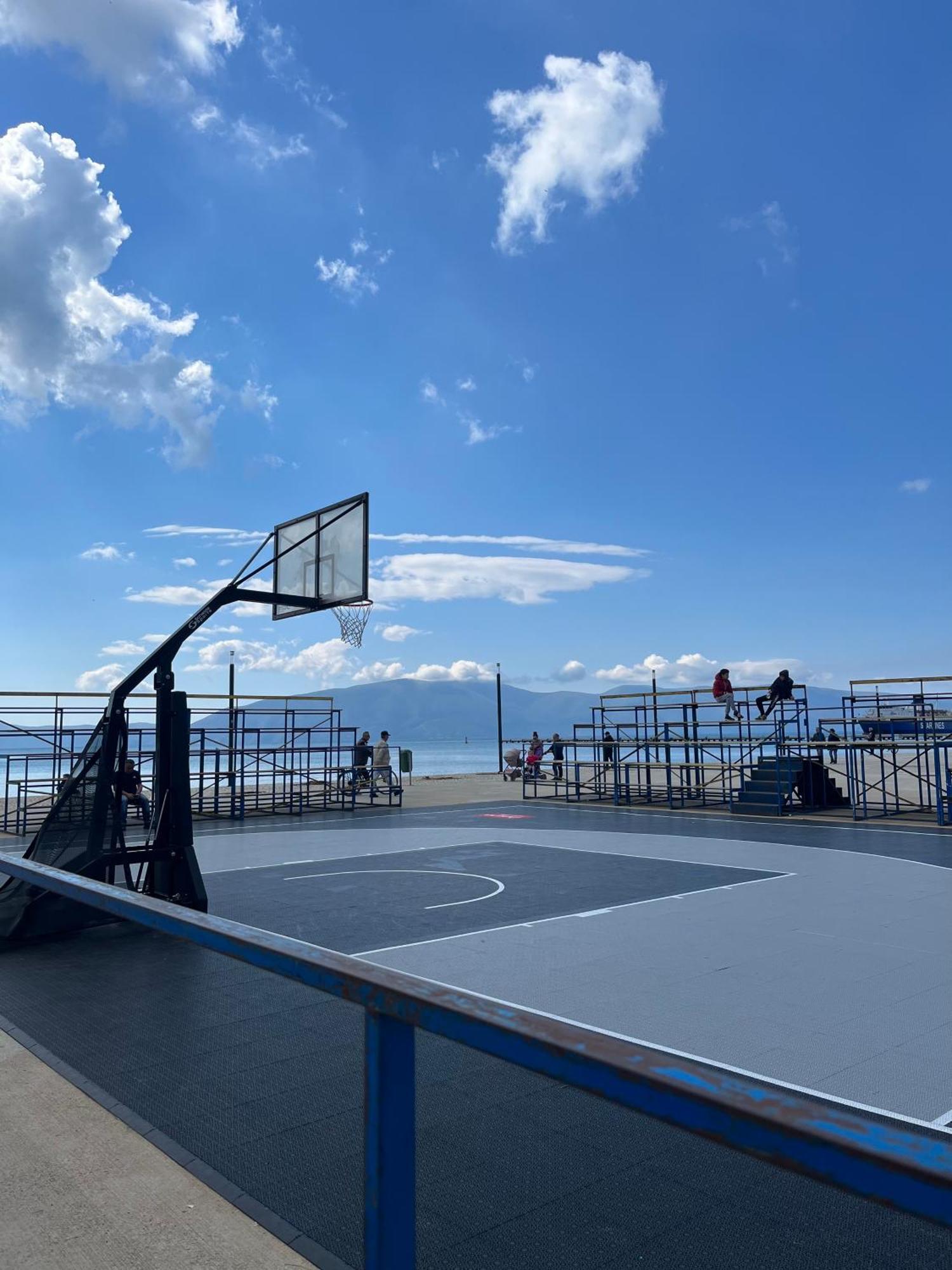 Sea View Apartment Вльора Екстер'єр фото