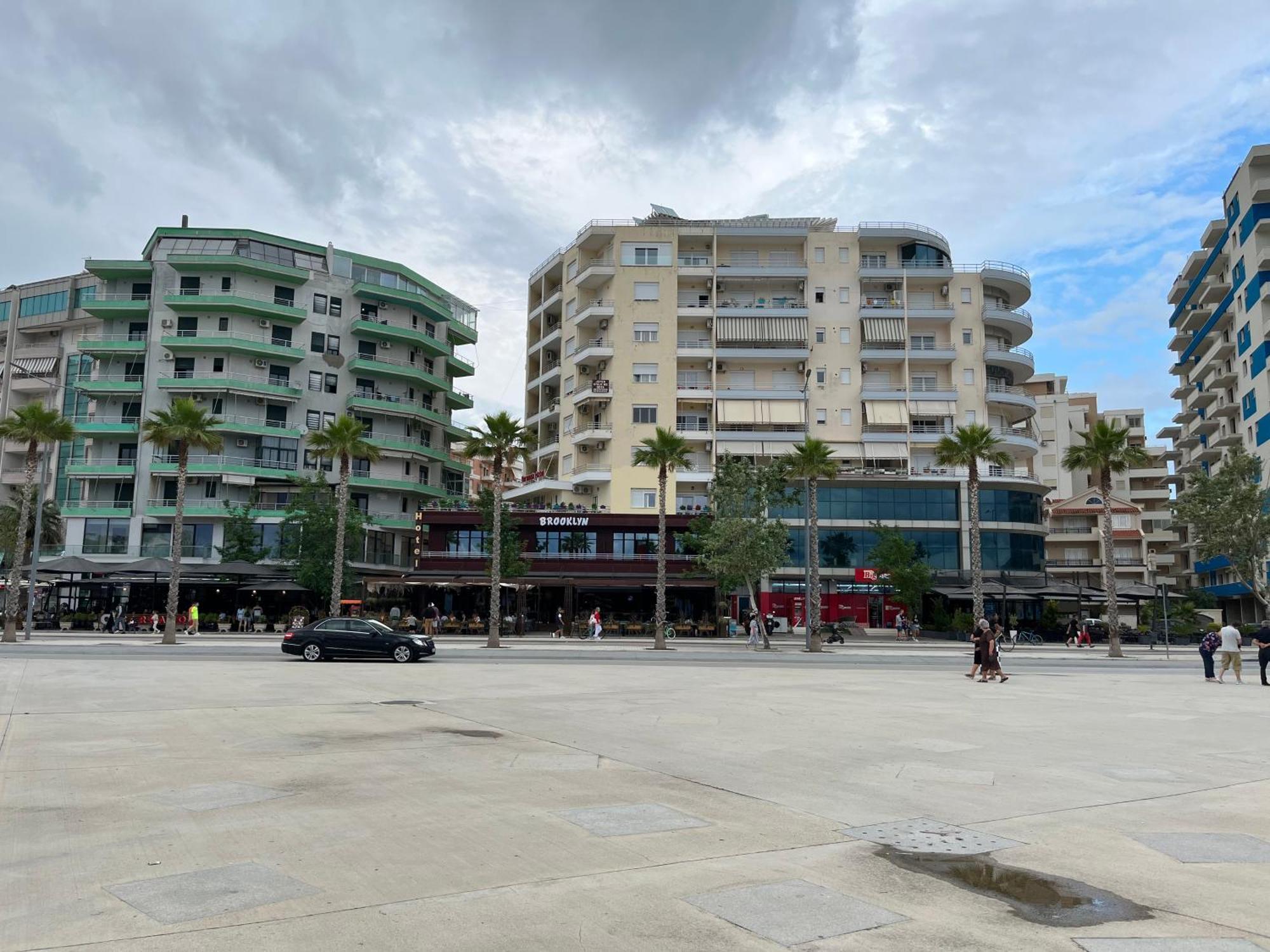 Sea View Apartment Вльора Екстер'єр фото