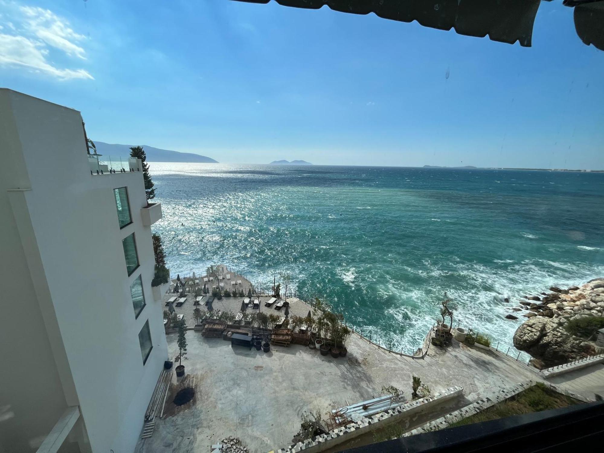 Sea View Apartment Вльора Екстер'єр фото